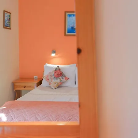 Aparthotel Myrto