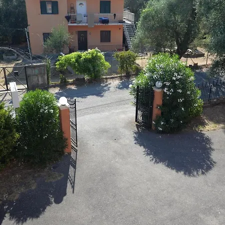 Myrto Aparthotel