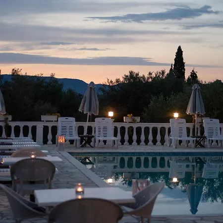 Aparthotel Myrto 3*