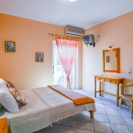Myrto Apart-hotel 4*