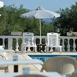 Myrto Apart Otel Pelekas