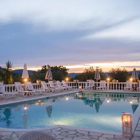 Hotel apartamentowy Myrto