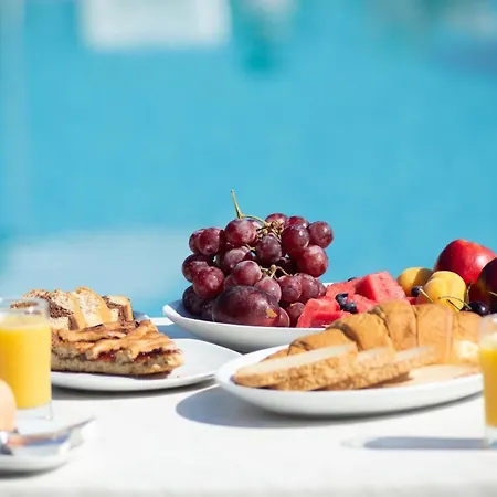 Hotel apartamentowy Myrto Pelekas