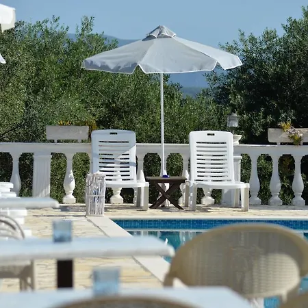 Myrto Hotel apartamentowy Pelekas